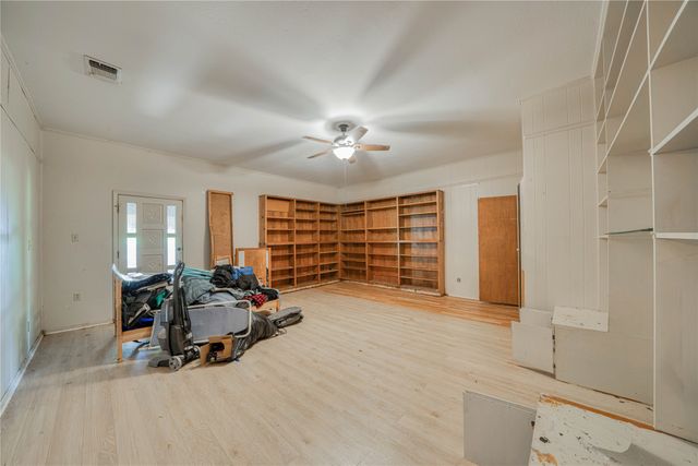 1006 Rikkity Lane, Mt Pleasant, TX 75455