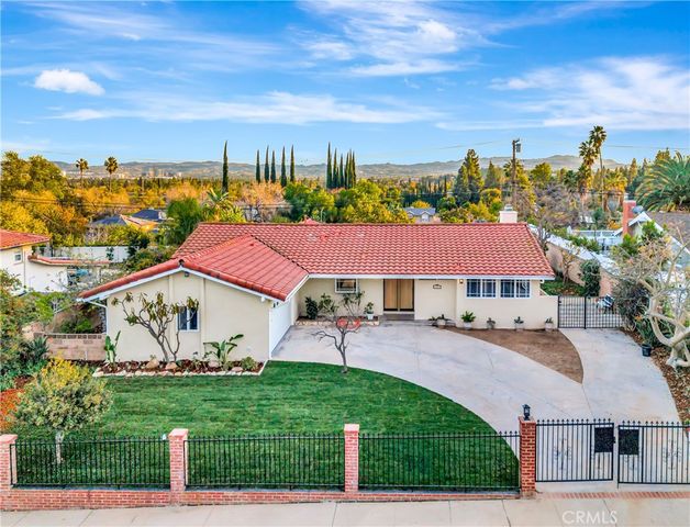 23248 Community Street, West Hills, CA 91304