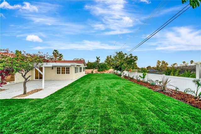 23248 Community Street, West Hills, CA 91304