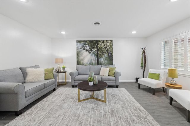 7539 Jason Street, Houston, TX 77074