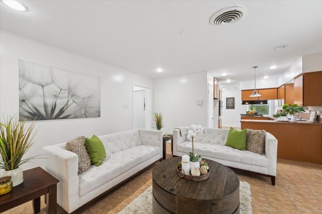 7539 Jason Street, Houston, TX 77074