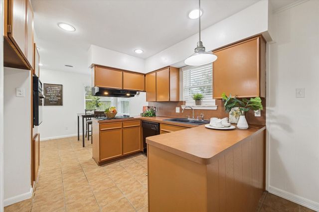 7539 Jason Street, Houston, TX 77074