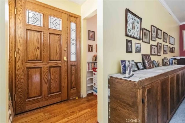 10457 Variel Avenue, Chatsworth, CA 91311