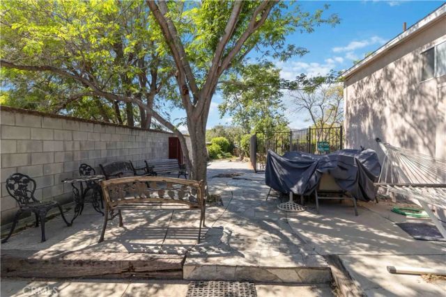 10457 Variel Avenue, Chatsworth, CA 91311