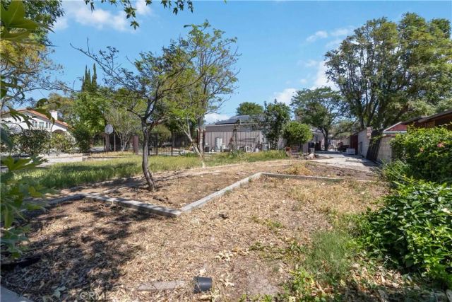 10457 Variel Avenue, Chatsworth, CA 91311