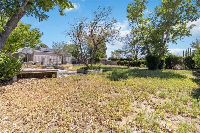 10457 Variel Avenue, Chatsworth, CA 91311