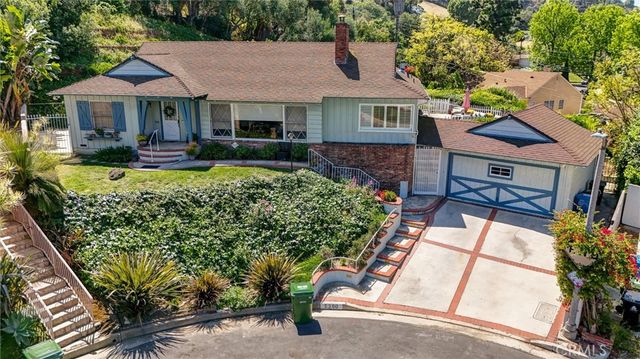 5390 Stillwater Drive, Los Angeles, CA 90008