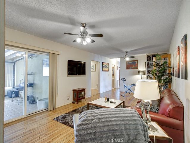 5390 Stillwater Drive, Los Angeles, CA 90008