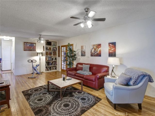 5390 Stillwater Drive, Los Angeles, CA 90008