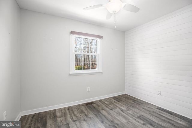 107 WINEWOOD DR, Locust Grove, VA 22508