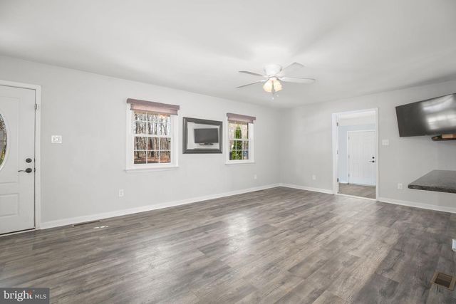 107 WINEWOOD DR, Locust Grove, VA 22508