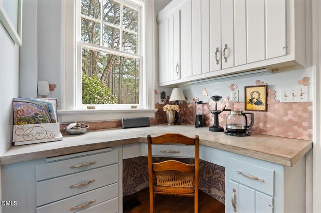 816 Nc Highway 751, Apex, NC 27523