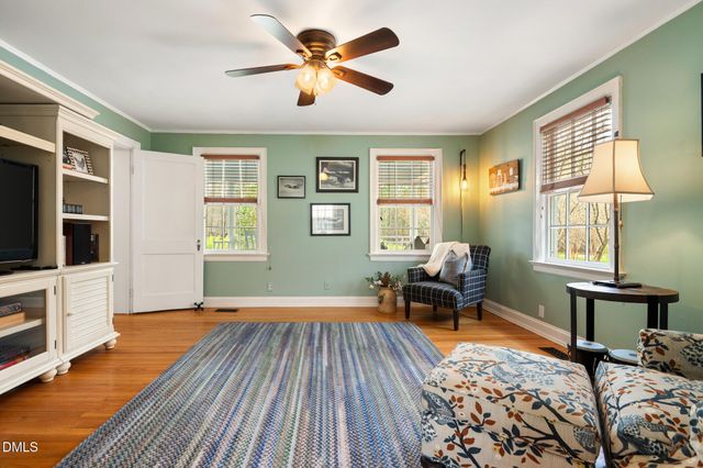 816 Nc Highway 751, Apex, NC 27523