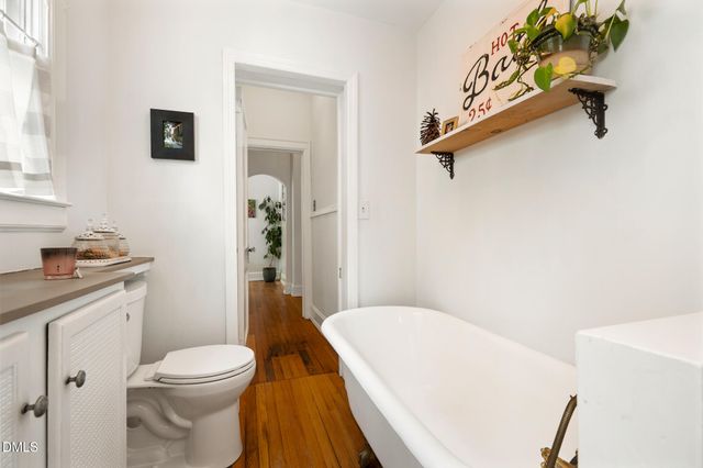 816 Nc Highway 751, Apex, NC 27523