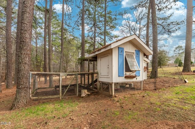 816 Nc Highway 751, Apex, NC 27523