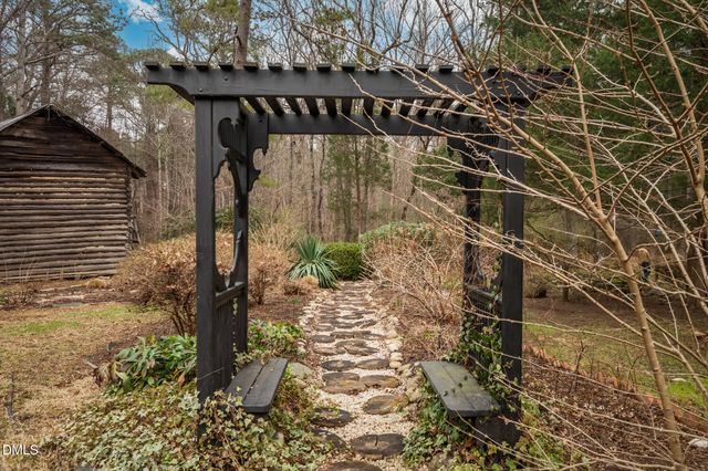 816 Nc Highway 751, Apex, NC 27523