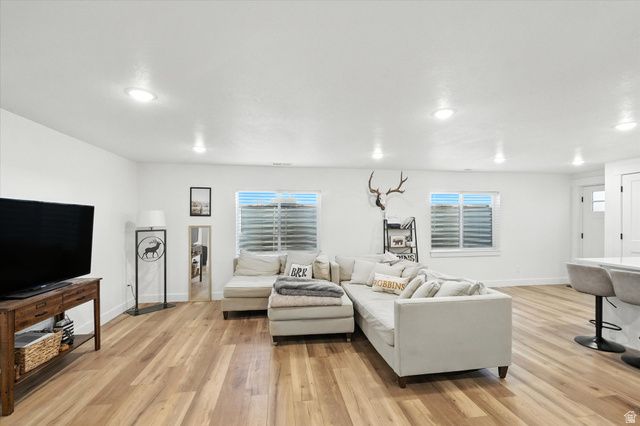 590 S 400 E, Hyrum, UT 84319