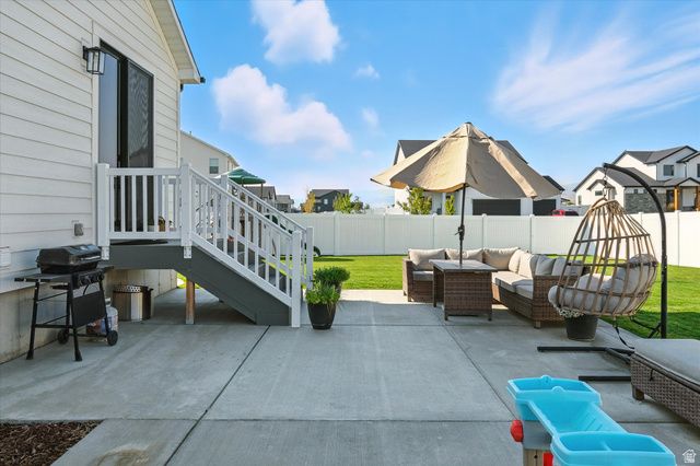 590 S 400 E, Hyrum, UT 84319