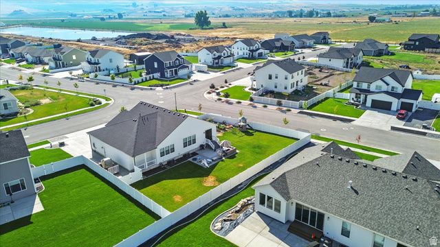 590 S 400 E, Hyrum, UT 84319