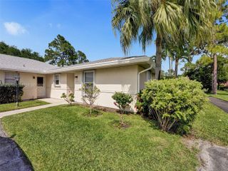 207 Cape Cod Circle 207, Lake Worth, FL 33467
