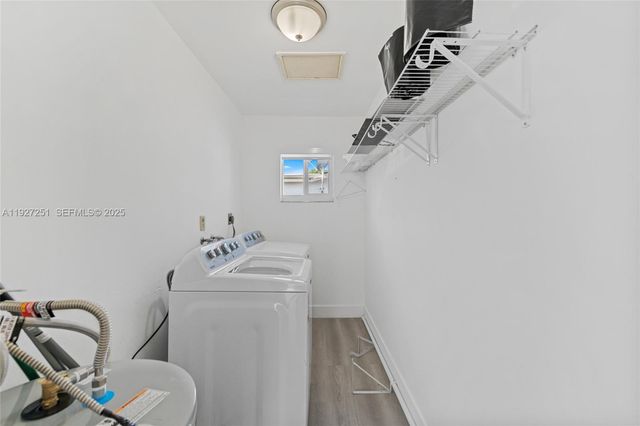 9864 SW 26th Ter, Miami, FL 33165