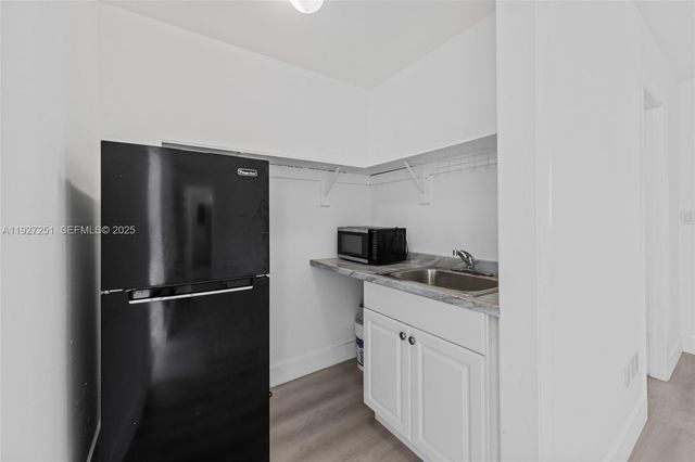 9864 SW 26th Ter, Miami, FL 33165