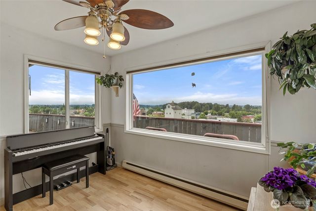 303 S 5th Street, Mount Vernon, WA 98274