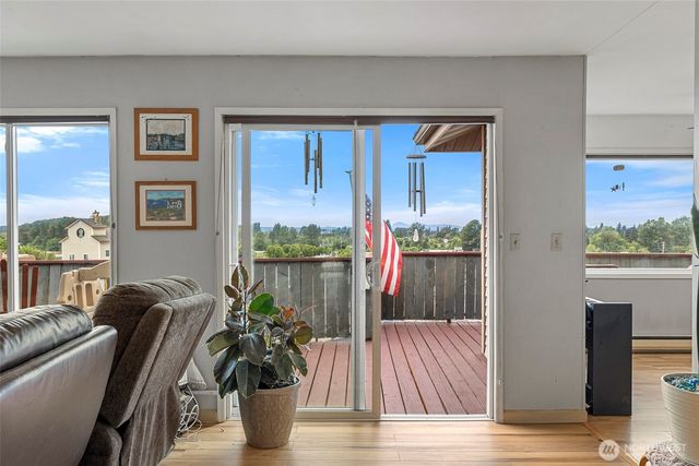 303 S 5th Street, Mount Vernon, WA 98274