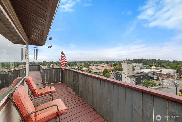 303 S 5th Street, Mount Vernon, WA 98274