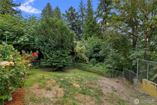 303 S 5th Street, Mount Vernon, WA 98274