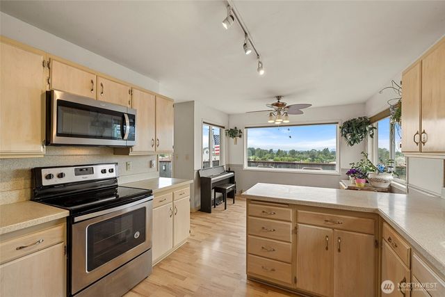303 S 5th Street, Mount Vernon, WA 98274