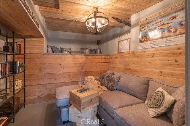 27482 Matterhorn, Lake Arrowhead, CA 92352