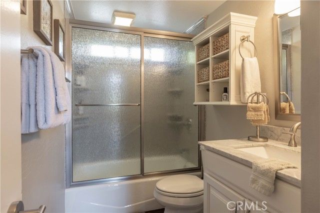 27482 Matterhorn, Lake Arrowhead, CA 92352