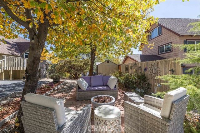 27482 Matterhorn, Lake Arrowhead, CA 92352