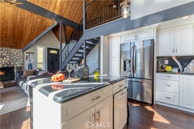 27482 Matterhorn, Lake Arrowhead, CA 92352