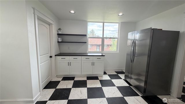 6512 Pacific Avenue, Tacoma, WA 98408