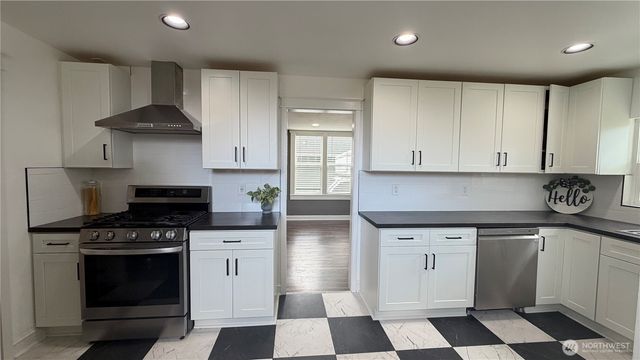 6512 Pacific Avenue, Tacoma, WA 98408