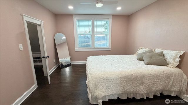6512 Pacific Avenue, Tacoma, WA 98408