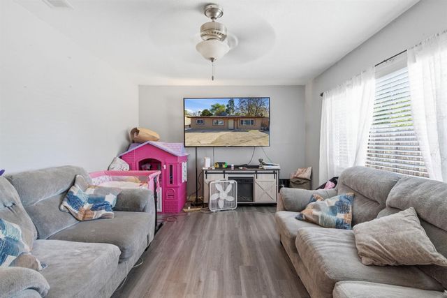 1446 Rhode Island Ave, Stockton, CA 95205