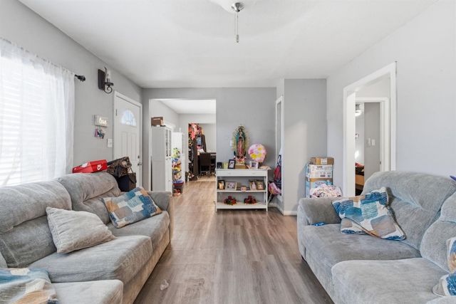 1446 Rhode Island Ave, Stockton, CA 95205