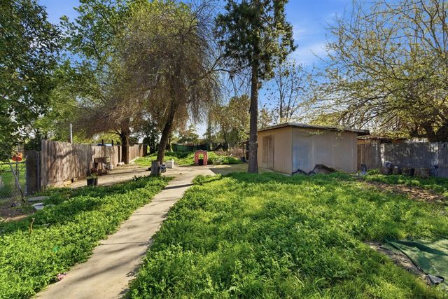 1446 Rhode Island Ave, Stockton, CA 95205