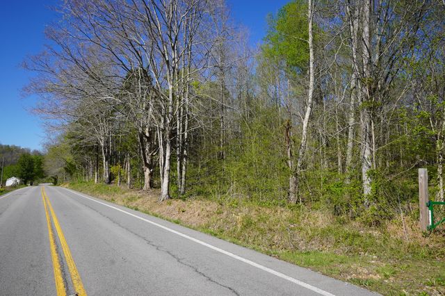 4219 Hwy 49, Tennessee Ridge, TN 37178