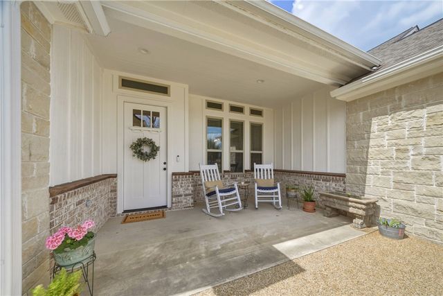 4820 Knight Drive, Bryan, TX 77802