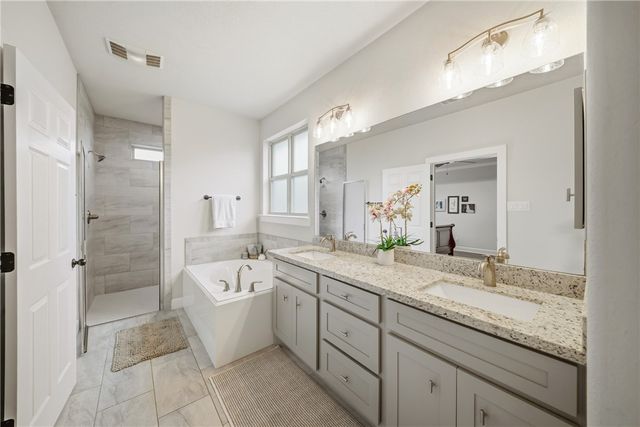 4820 Knight Drive, Bryan, TX 77802