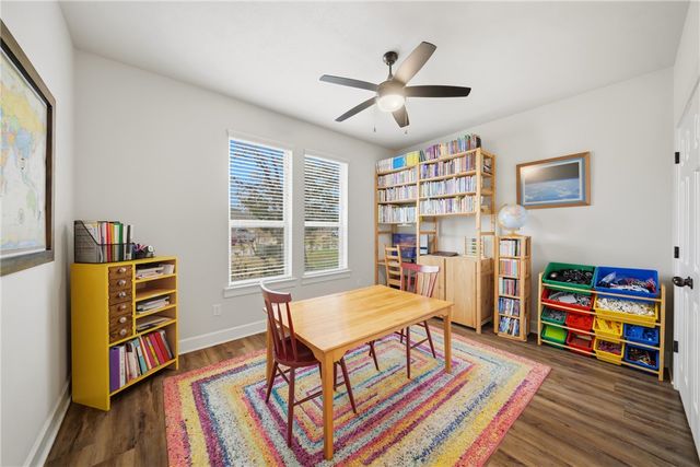 4820 Knight Drive, Bryan, TX 77802