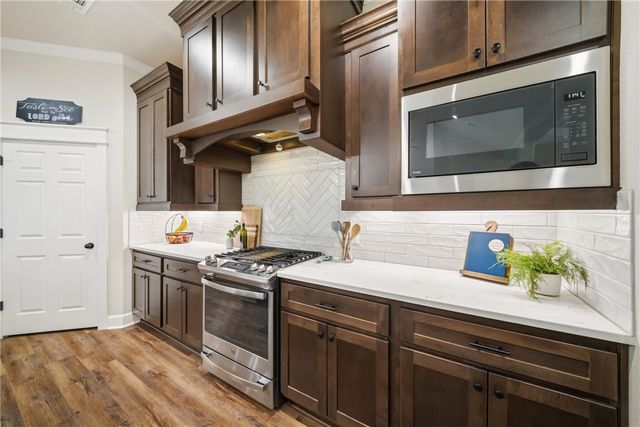 4820 Knight Drive, Bryan, TX 77802