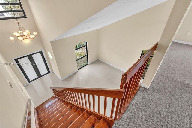 8249 NW 200th Ter, Hialeah, FL 33015