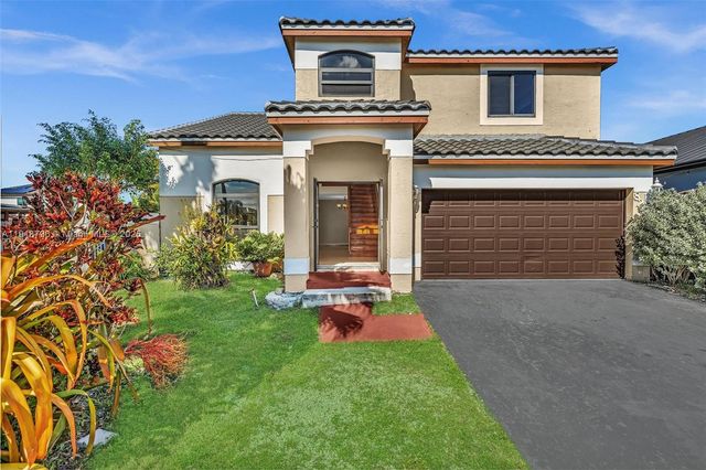 8249 NW 200th Ter, Hialeah, FL 33015