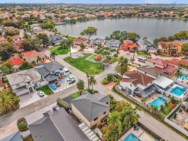 8249 NW 200th Ter, Hialeah, FL 33015