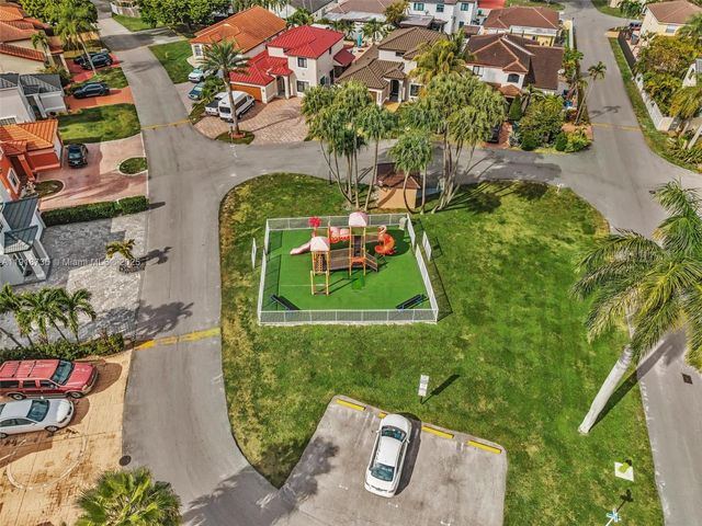 8249 NW 200th Ter, Hialeah, FL 33015